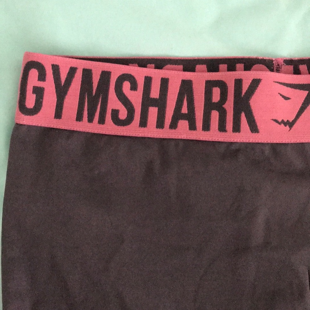Gymshark Grey pink Leggings